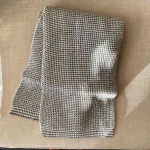 JCrew Wool Scarf Light Grey & White